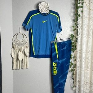 Mens Nike Outfit- sweatpants pants and tshirt
